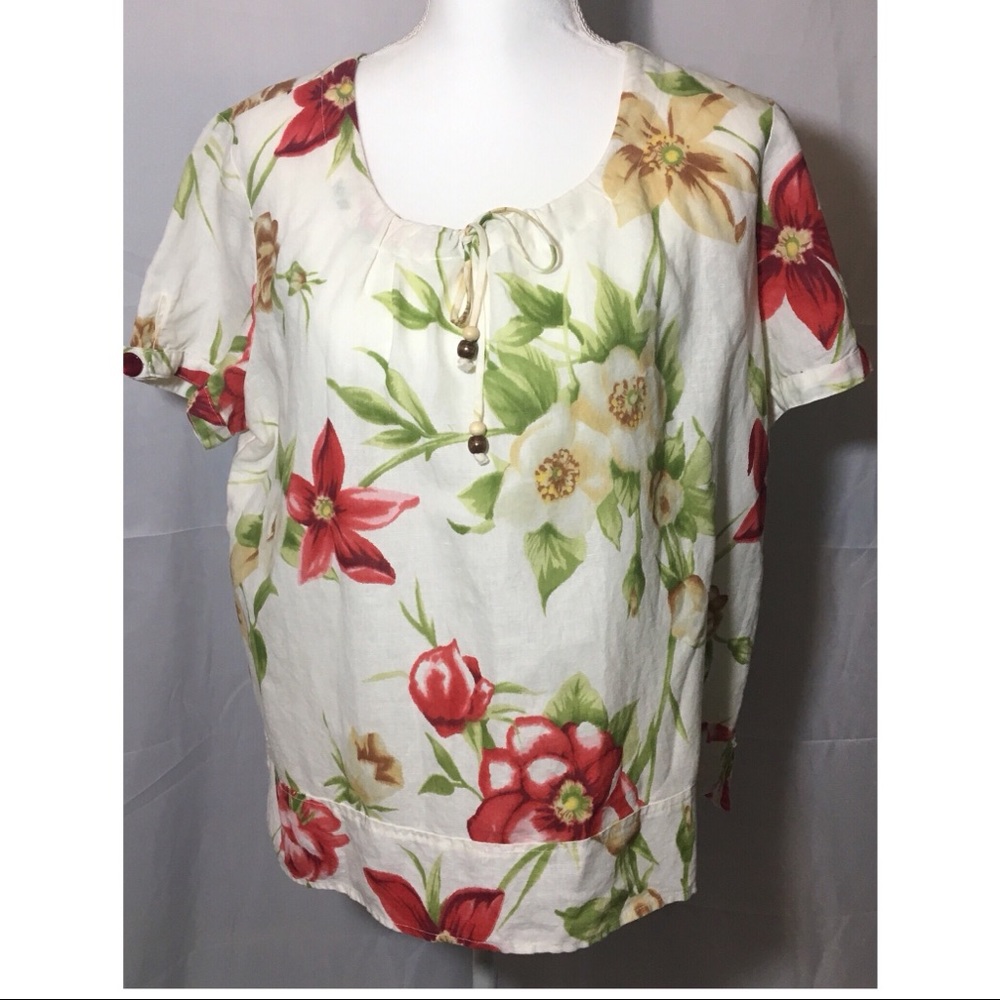 Hot Cotton petite size Large floral top EUC